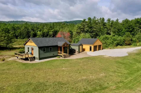 39 Felch Road Sutton NH 03260