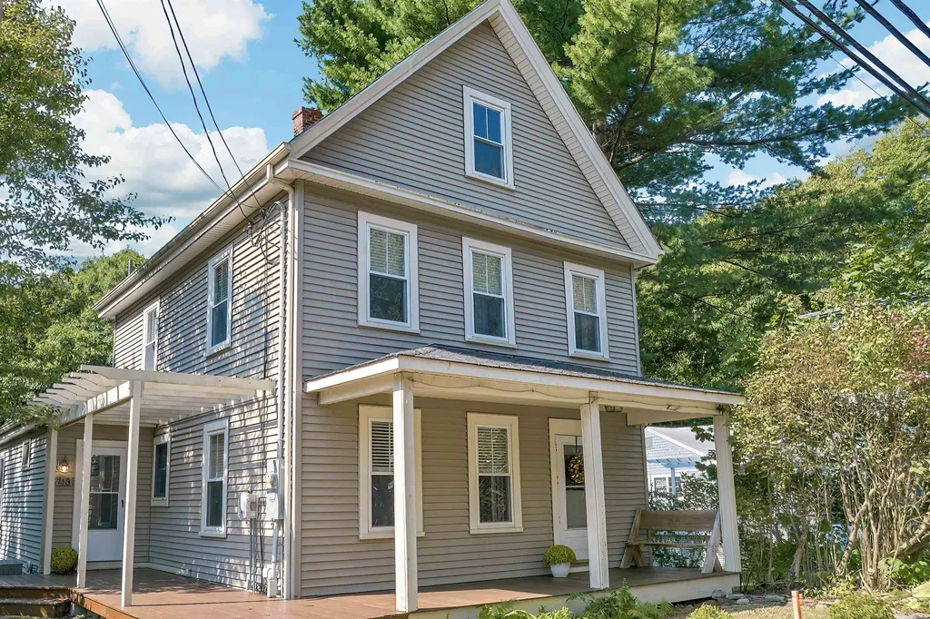 713 Sagamore Avenue Portsmouth NH 03801