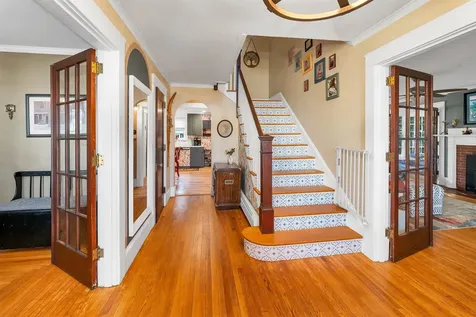 6 Arch Street Northfield NH 03276