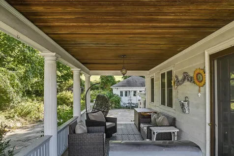 6 Arch Street Northfield NH 03276