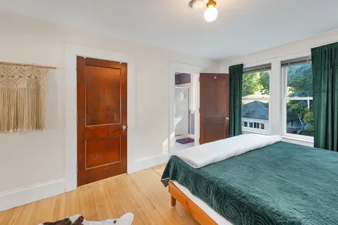 6 Arch Street Northfield NH 03276