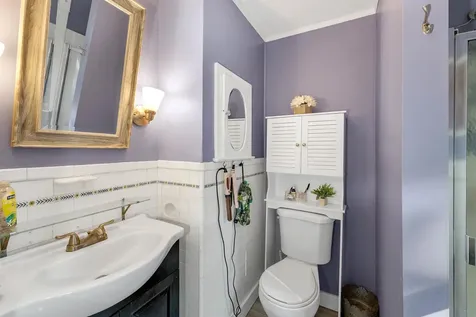 6 Arch Street Northfield NH 03276