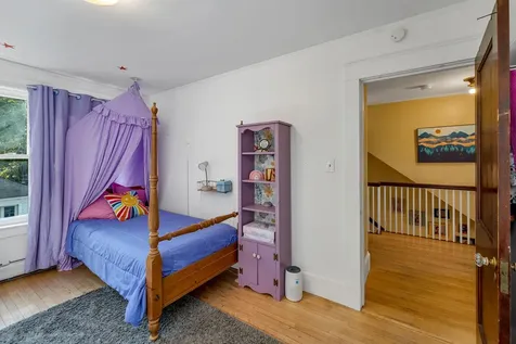 6 Arch Street Northfield NH 03276