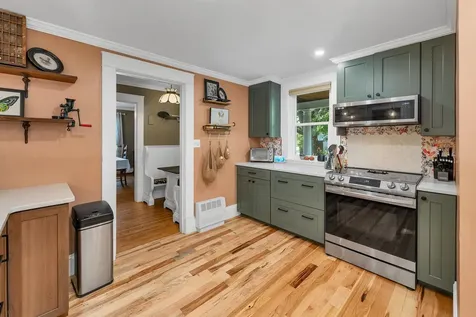 6 Arch Street Northfield NH 03276