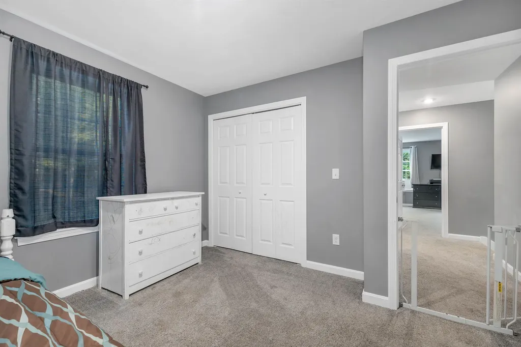 948 Beauty Hill Road Barnstead NH 03218