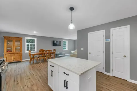 948 Beauty Hill Road Barnstead NH 03218