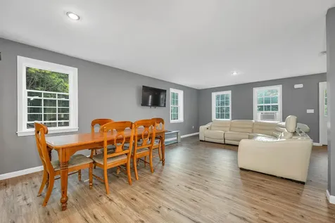 948 Beauty Hill Road Barnstead NH 03218