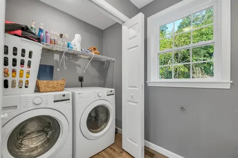 948 Beauty Hill Road Barnstead NH 03218