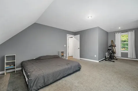 948 Beauty Hill Road Barnstead NH 03218