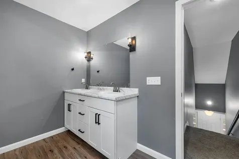 948 Beauty Hill Road Barnstead NH 03218