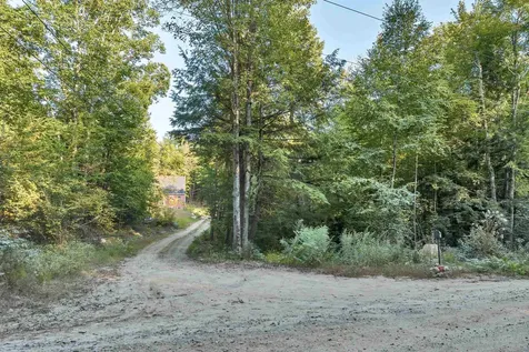 948 Beauty Hill Road Barnstead NH 03218