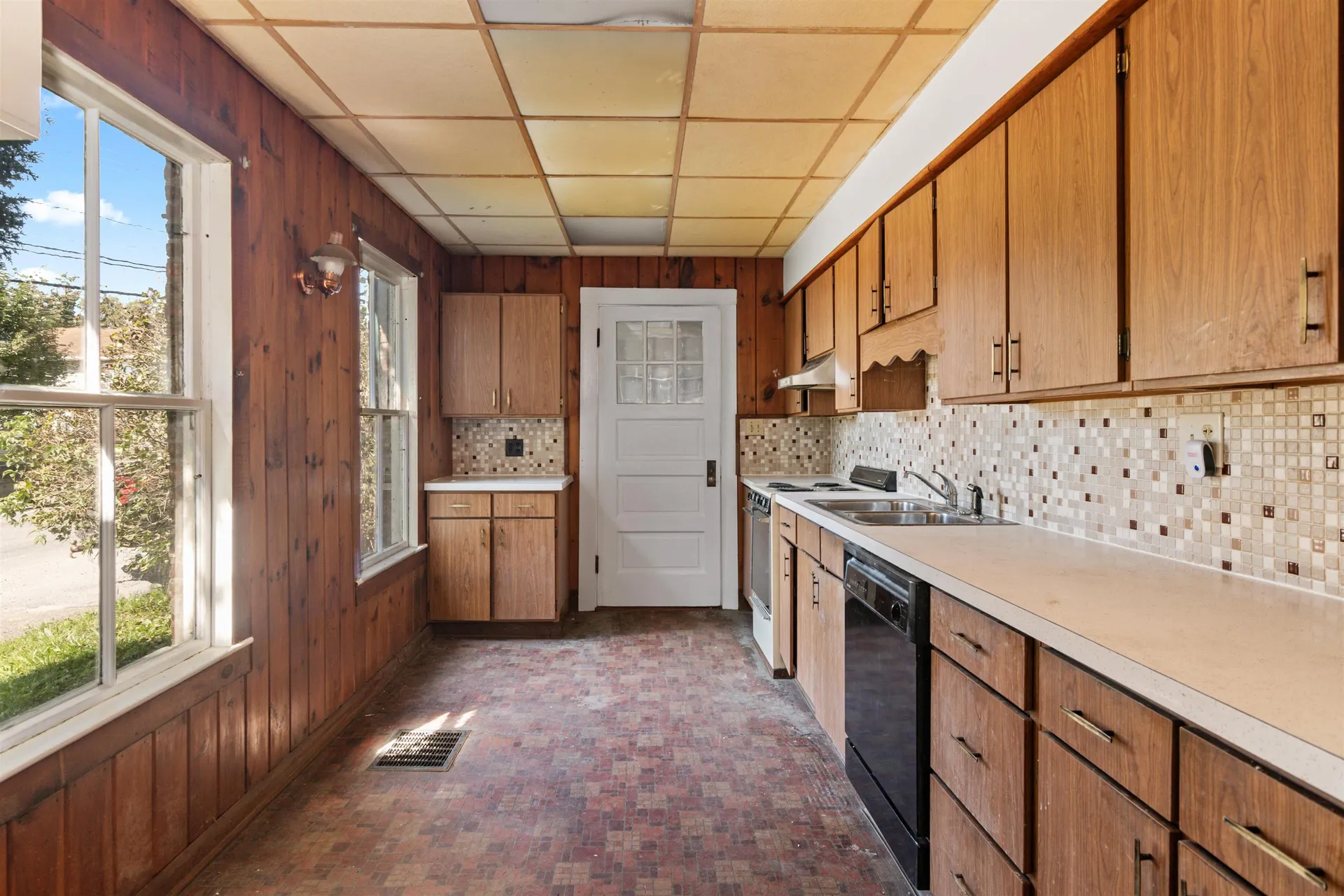 50 Vt Route 15 Jericho VT 05465