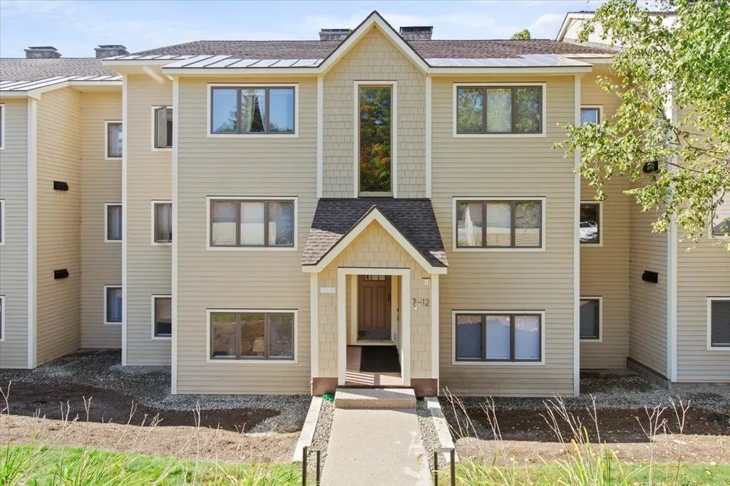 85 East Birch Road Stratton VT 05155