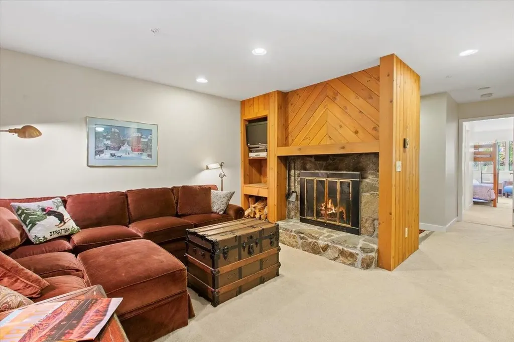 85 East Birch Road Stratton VT 05155