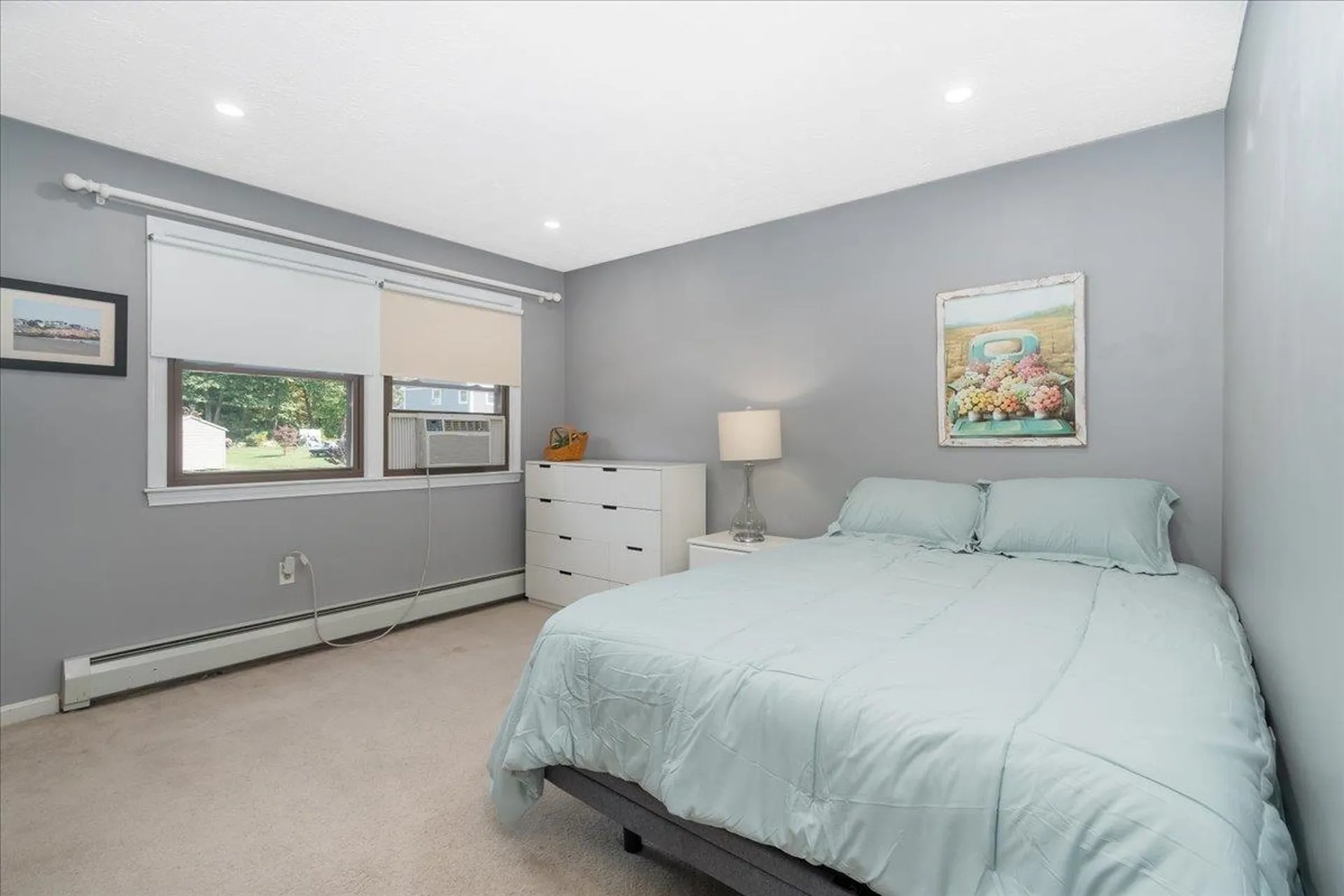 17 Melba Drive Hudson NH 03051