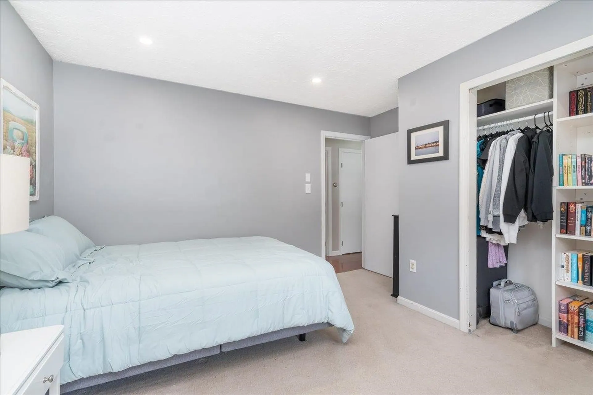 17 Melba Drive Hudson NH 03051