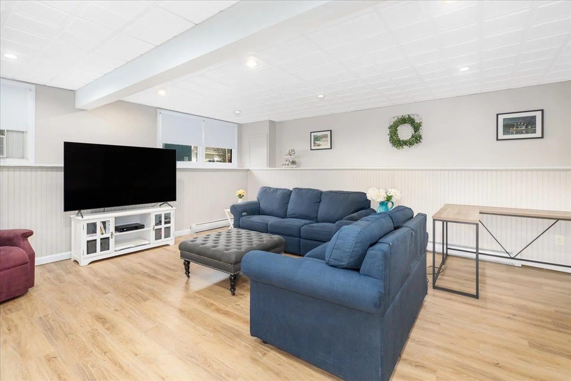 17 Melba Drive Hudson NH 03051