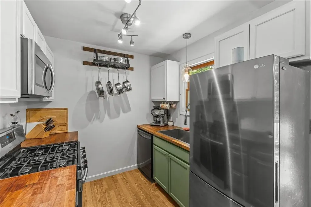 117 Learned Drive Westford VT 05494