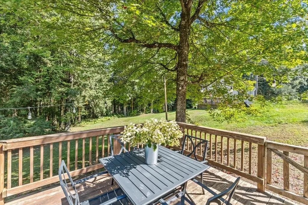 117 Learned Drive Westford VT 05494