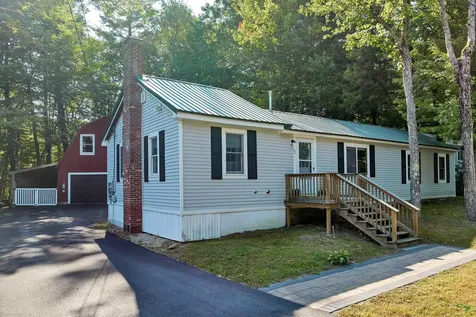 92 Gary Road Middleton NH 03887