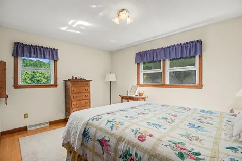 7 Taylor River Road Hampton Falls NH 03844
