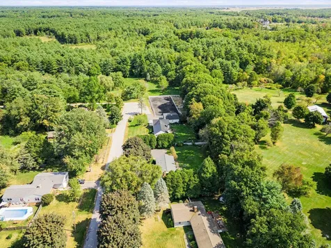 7 Taylor River Road Hampton Falls NH 03844
