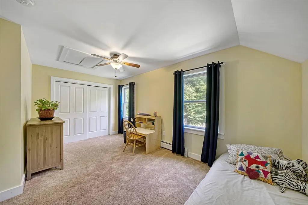 24 Cummings Drive Newbury NH 03255