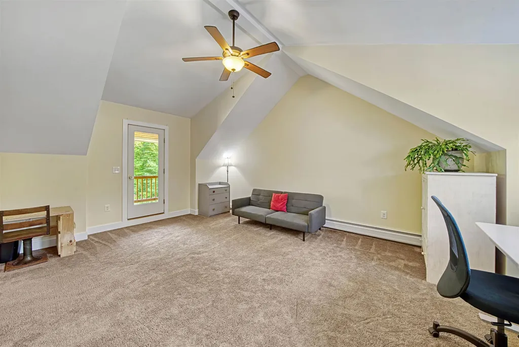 24 Cummings Drive Newbury NH 03255