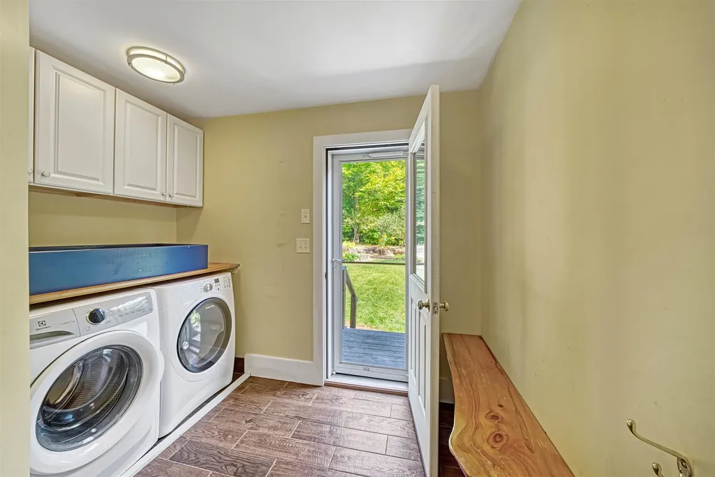 24 Cummings Drive Newbury NH 03255