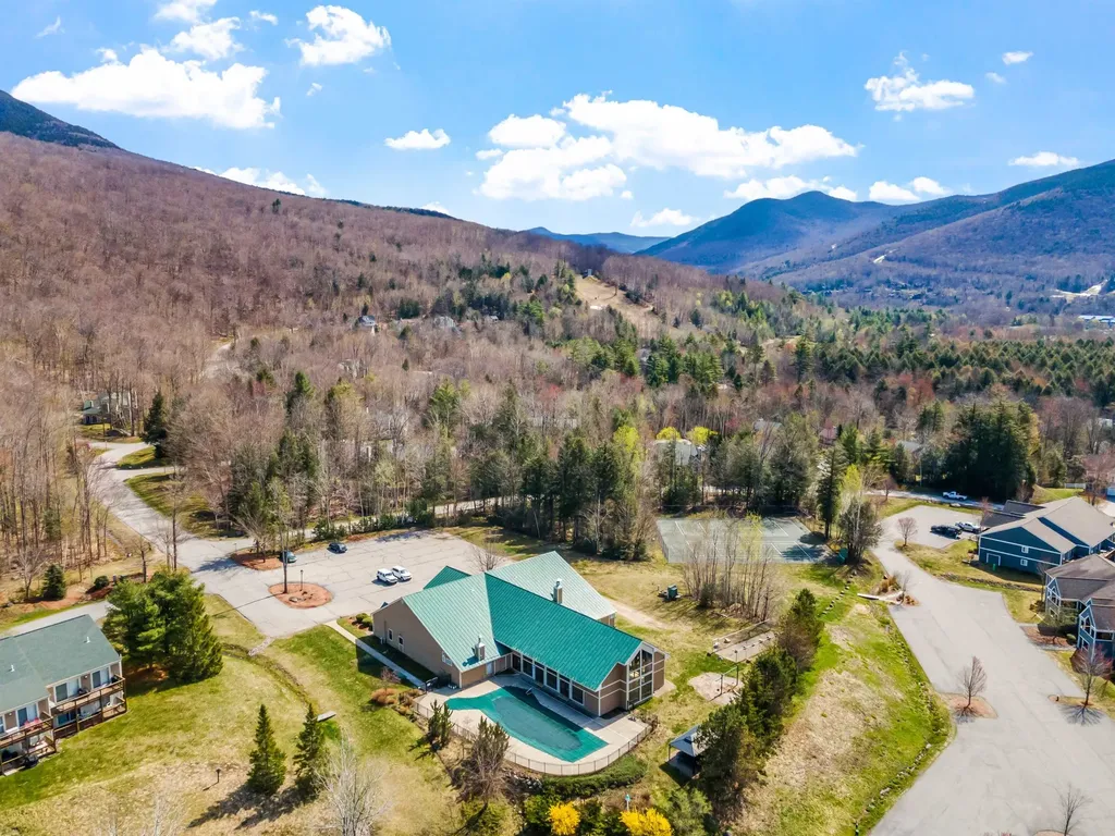 109 Woodland Loop Lincoln NH 03251
