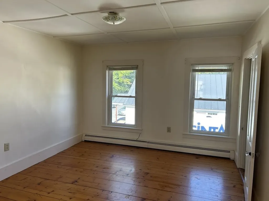 1939 Vt Route 30 Townshend VT 05353