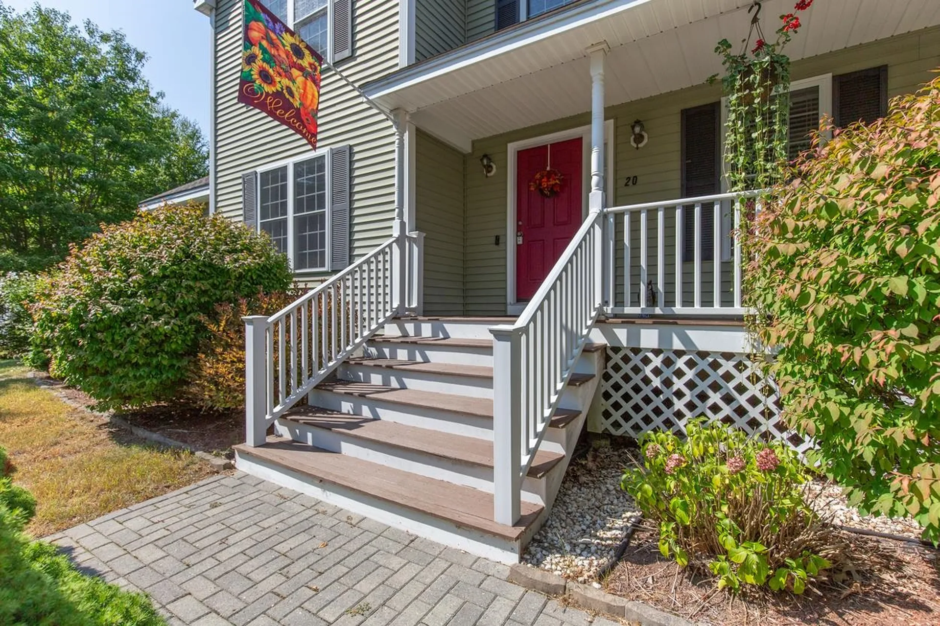 20 Sherman Drive Raymond NH 03077