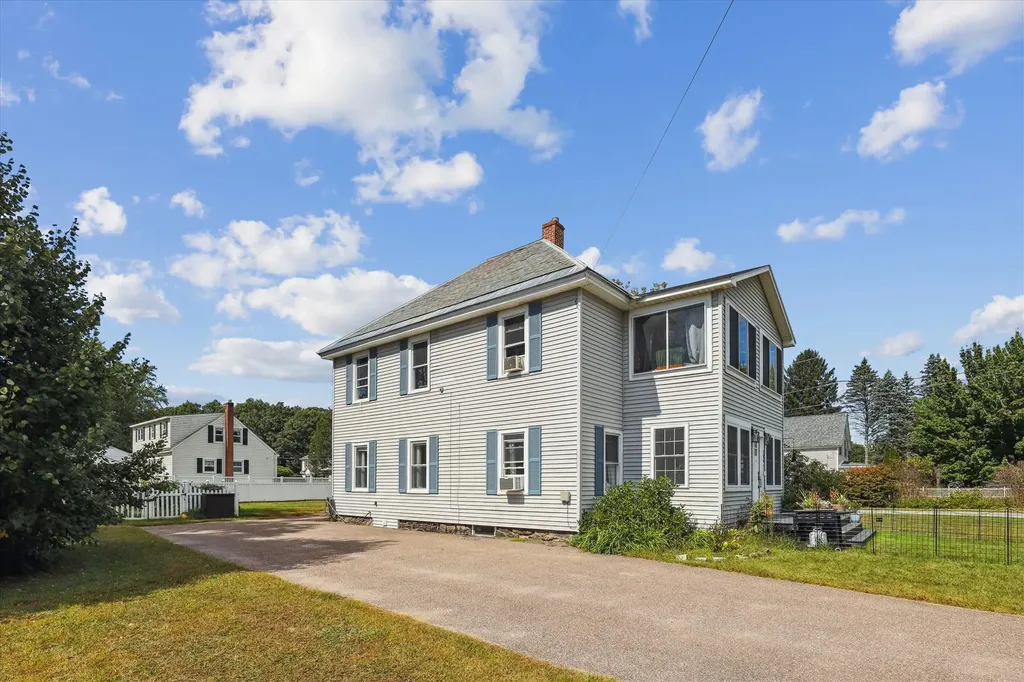 186 West Street Essex VT 05452