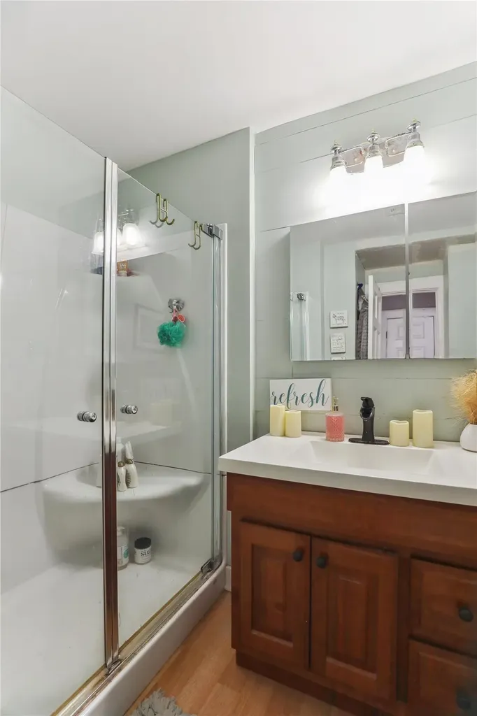 186 West Street Essex VT 05452