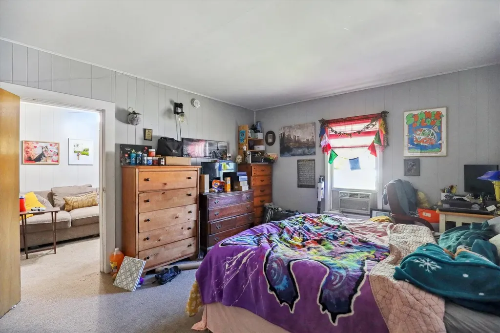 186 West Street Essex VT 05452