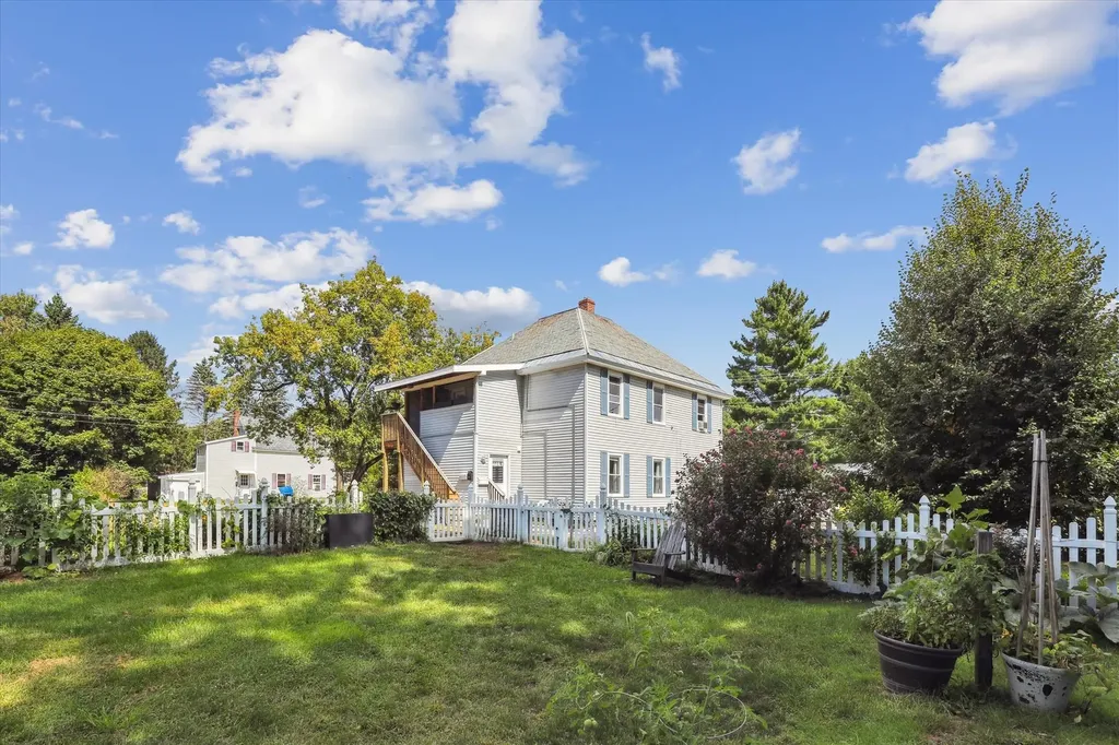 186 West Street Essex VT 05452