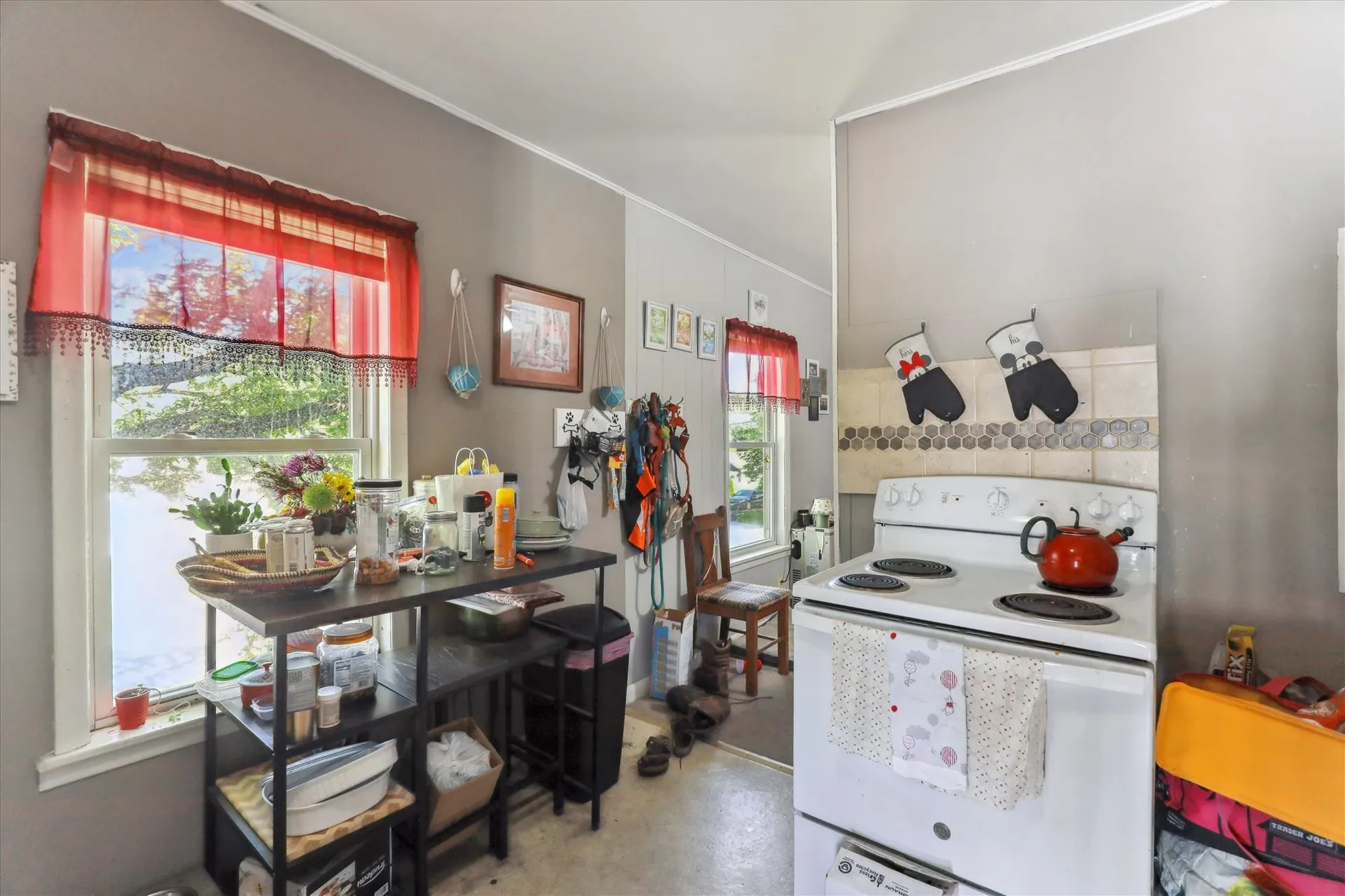 186 West Street Essex VT 05452