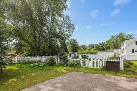 186 West Street Essex VT 05452