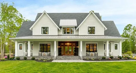 70 Shipwright Way Newington NH 03801