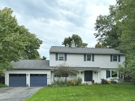 57 Tracy Lane Shelburne VT 05482