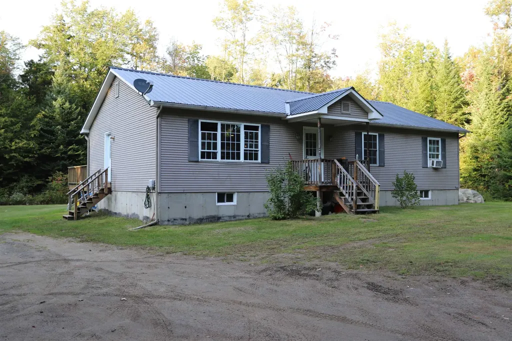 2860 Searles Road Troy VT 05859