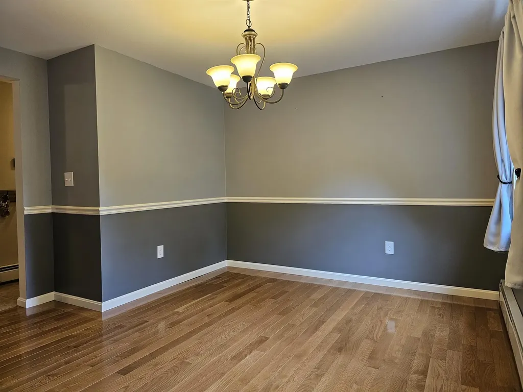 21 Cindy Drive Hooksett NH 03106