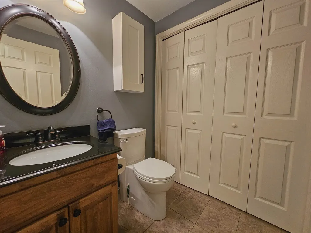 21 Cindy Drive Hooksett NH 03106