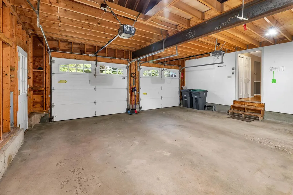 21 Cindy Drive Hooksett NH 03106