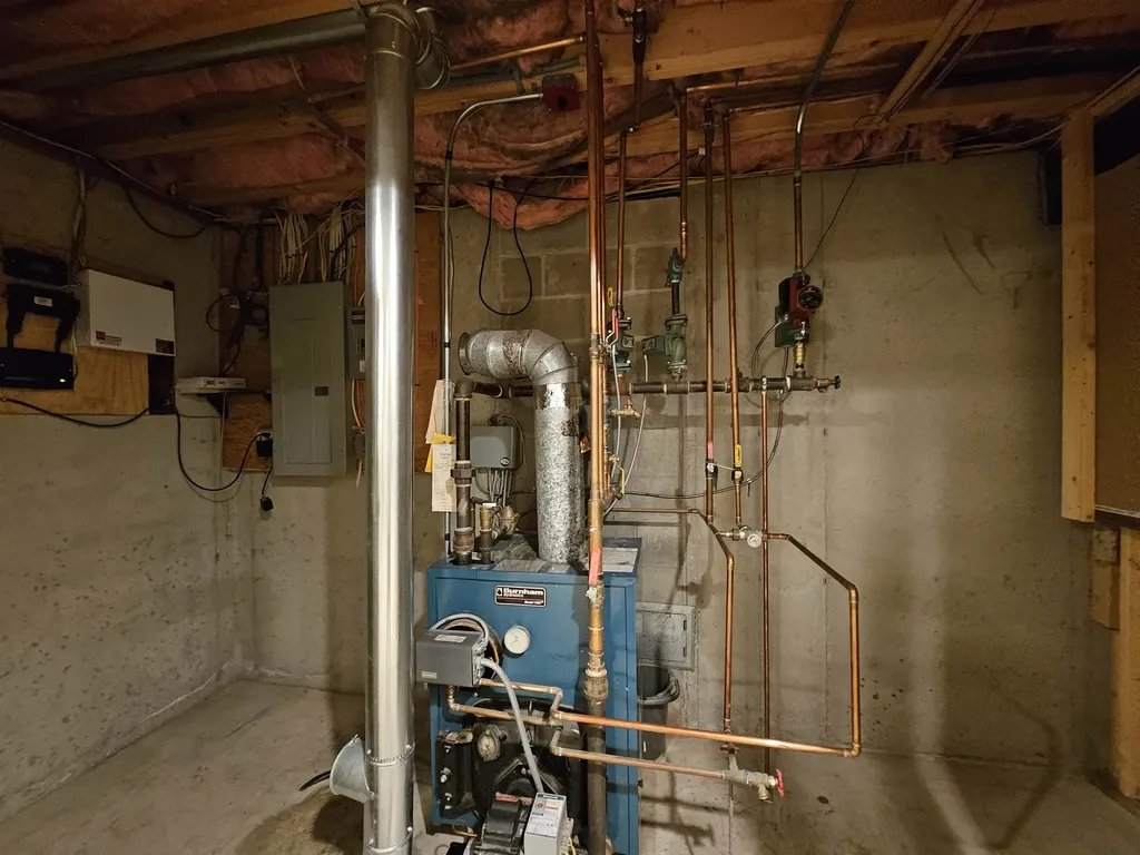 21 Cindy Drive Hooksett NH 03106