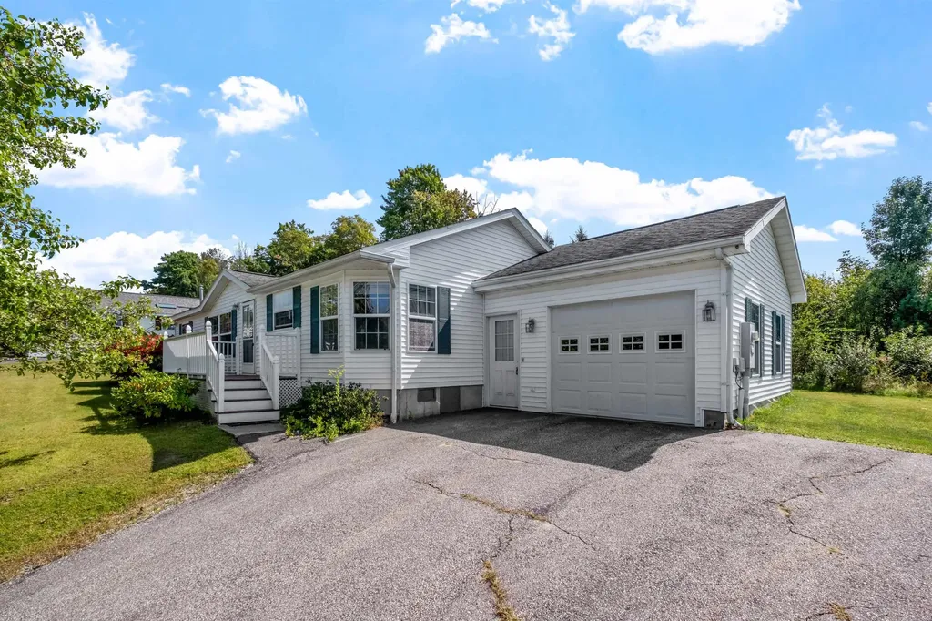 3 Mountain View Drive Franklin NH 03235