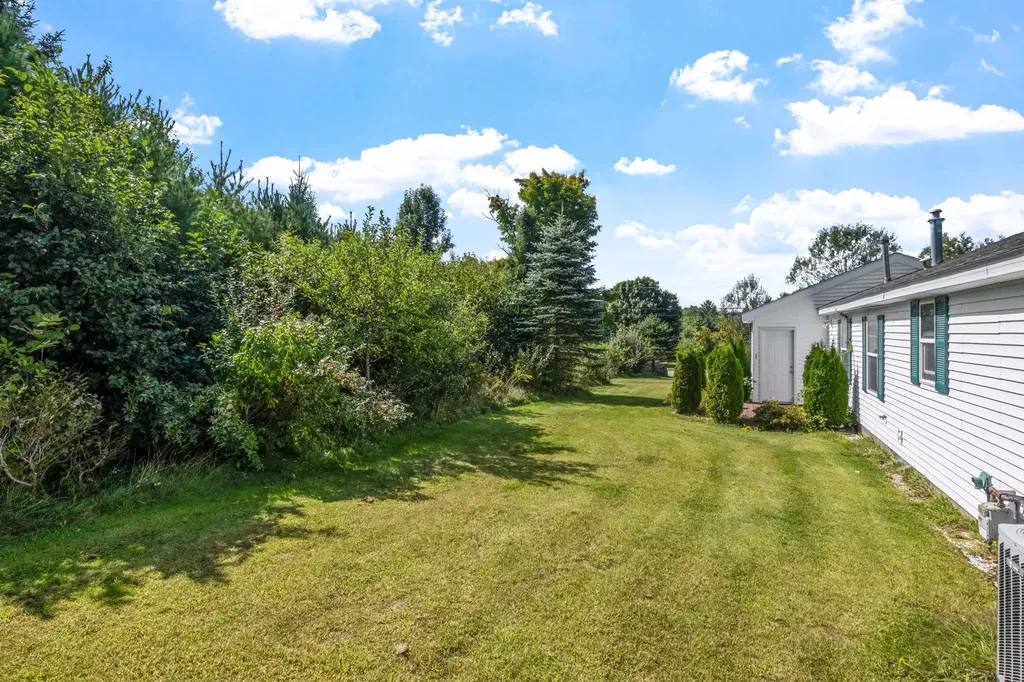3 Mountain View Drive Franklin NH 03235