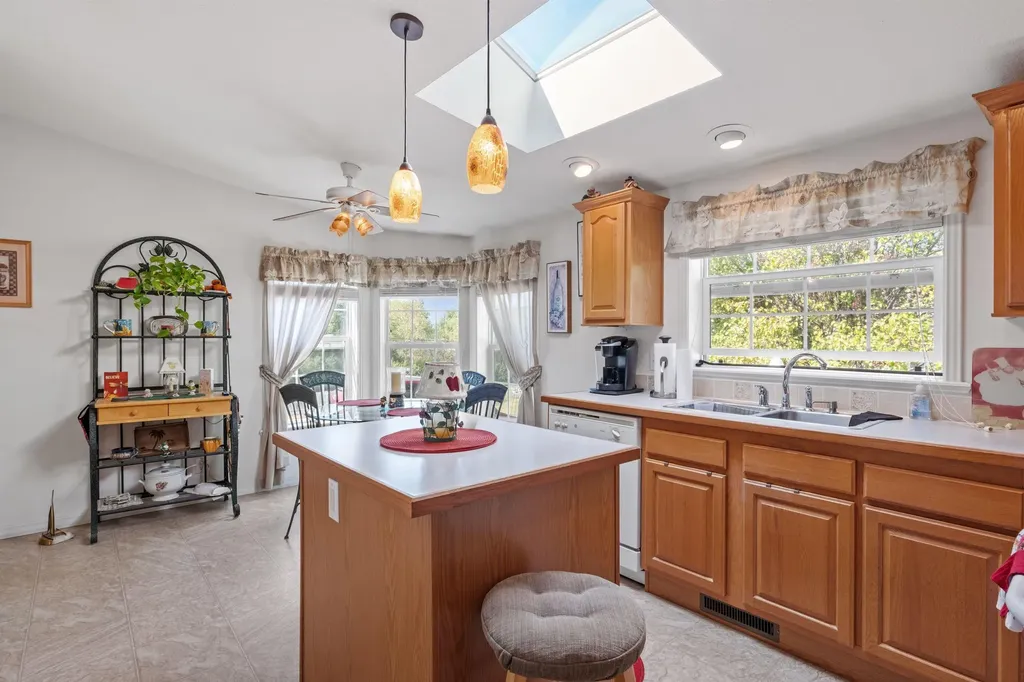 3 Mountain View Drive Franklin NH 03235