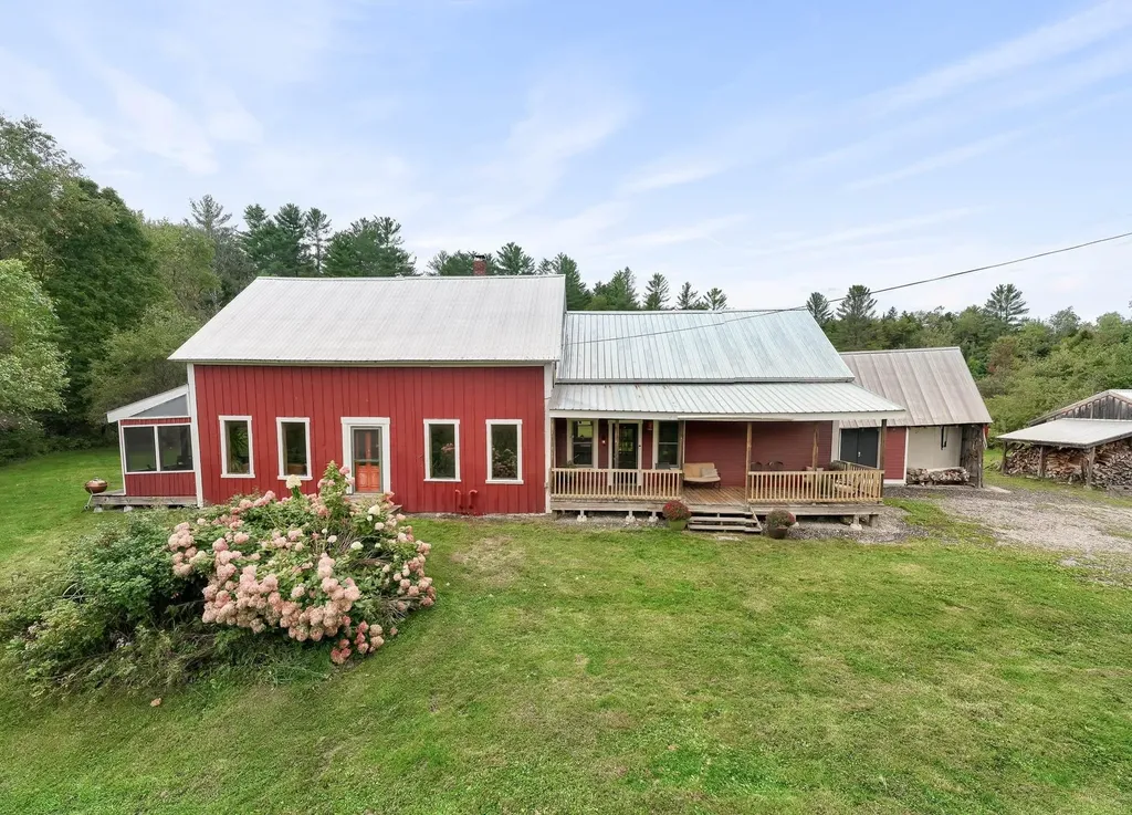 117 Old Ice House Road Elmore VT 05657