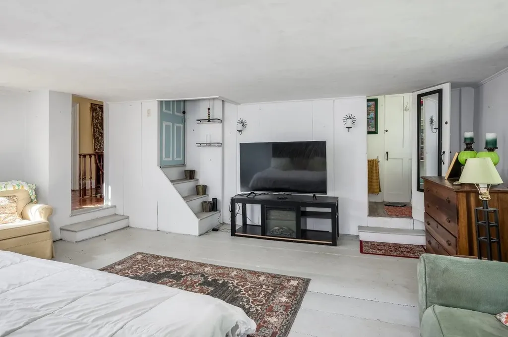 132 Portsmouth Avenue Stratham NH 03885